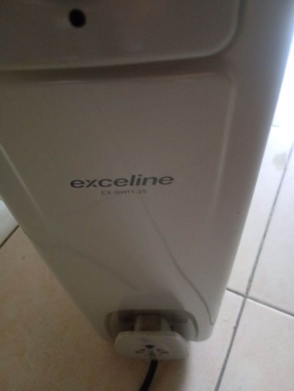 Radiateur d'appoint a bain d'huile Exceline Electroménager