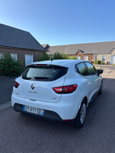 Renault clio iv 5 places