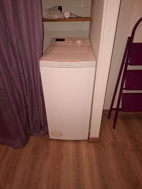 MACHINE A LAVER INDESIT. 60 Quissac (30)