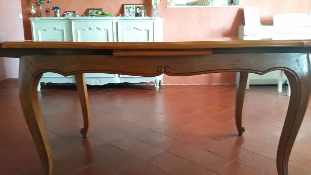 Chaises + table en merisier Meubles