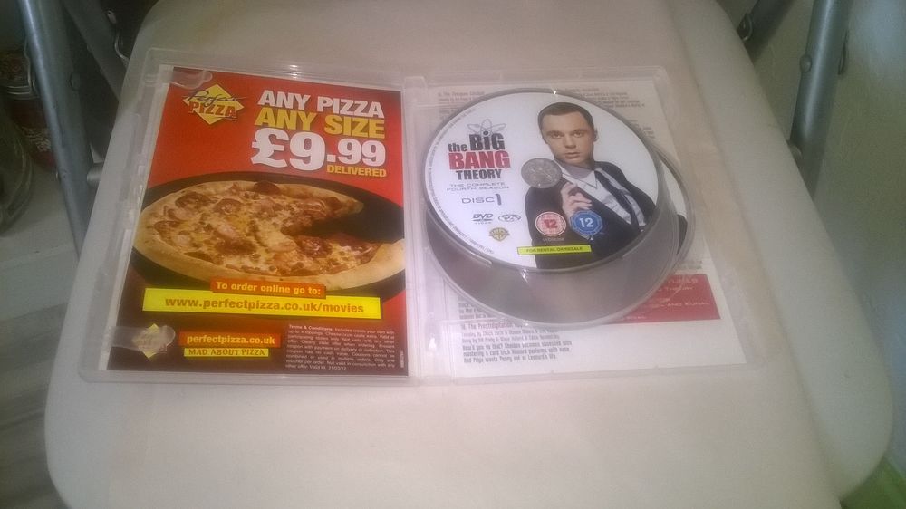 DVD Coffret the big bang theory
L'int&eacute;grale de la saison 4
DVD et blu-ray