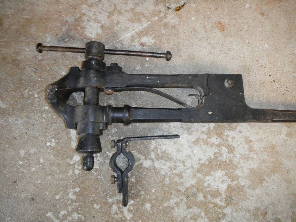  Etau sur pied Bricolage