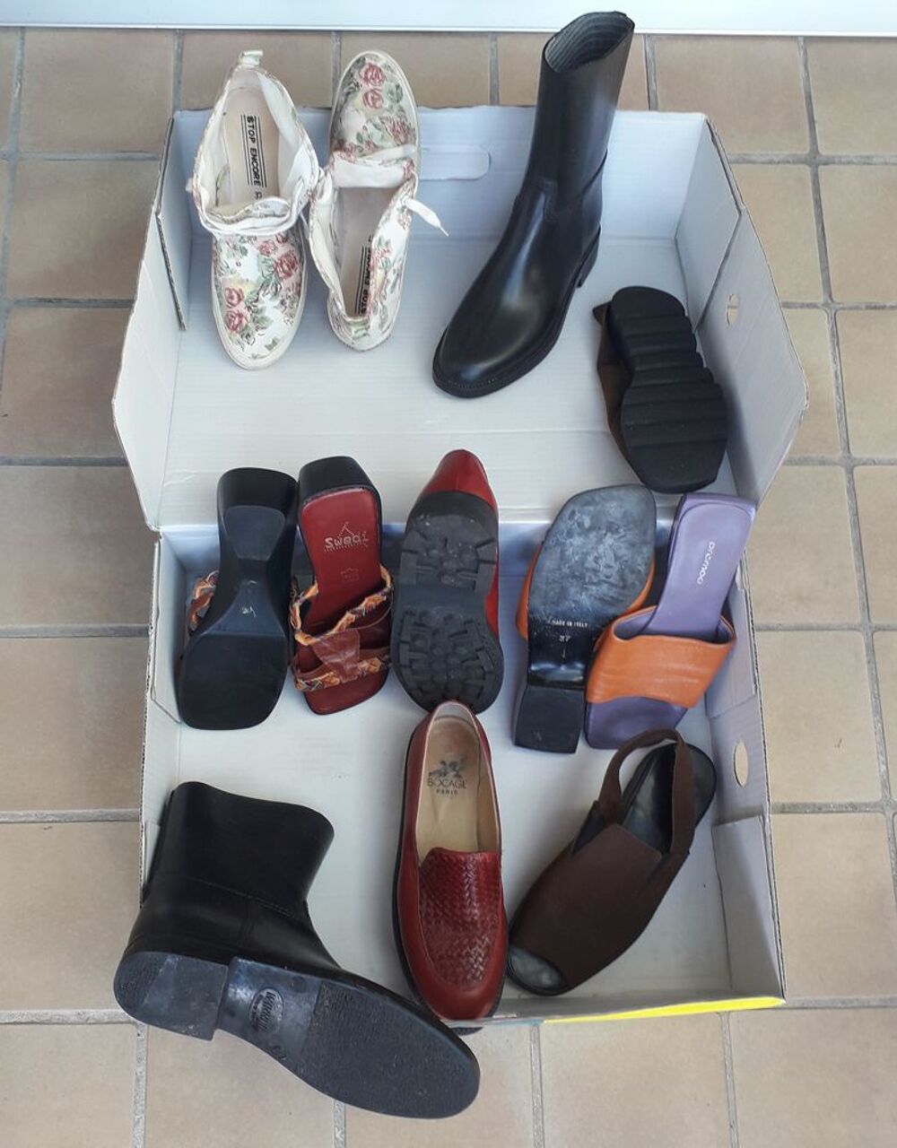 Lot diverses paires de chaussures Chaussures