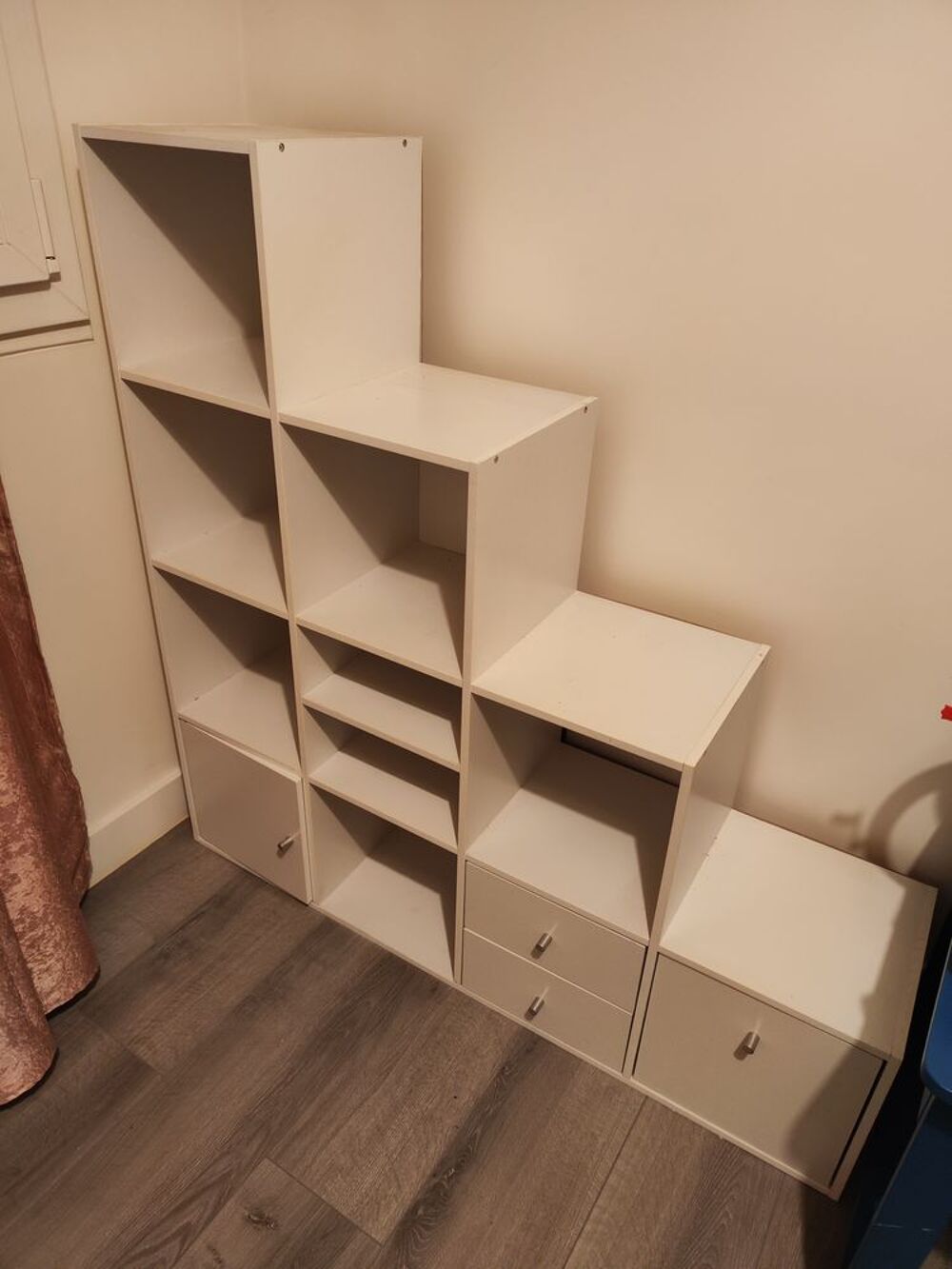 &Eacute;tag&egrave;res blanches Tr&egrave;s bon &eacute;tat Mobilier enfants