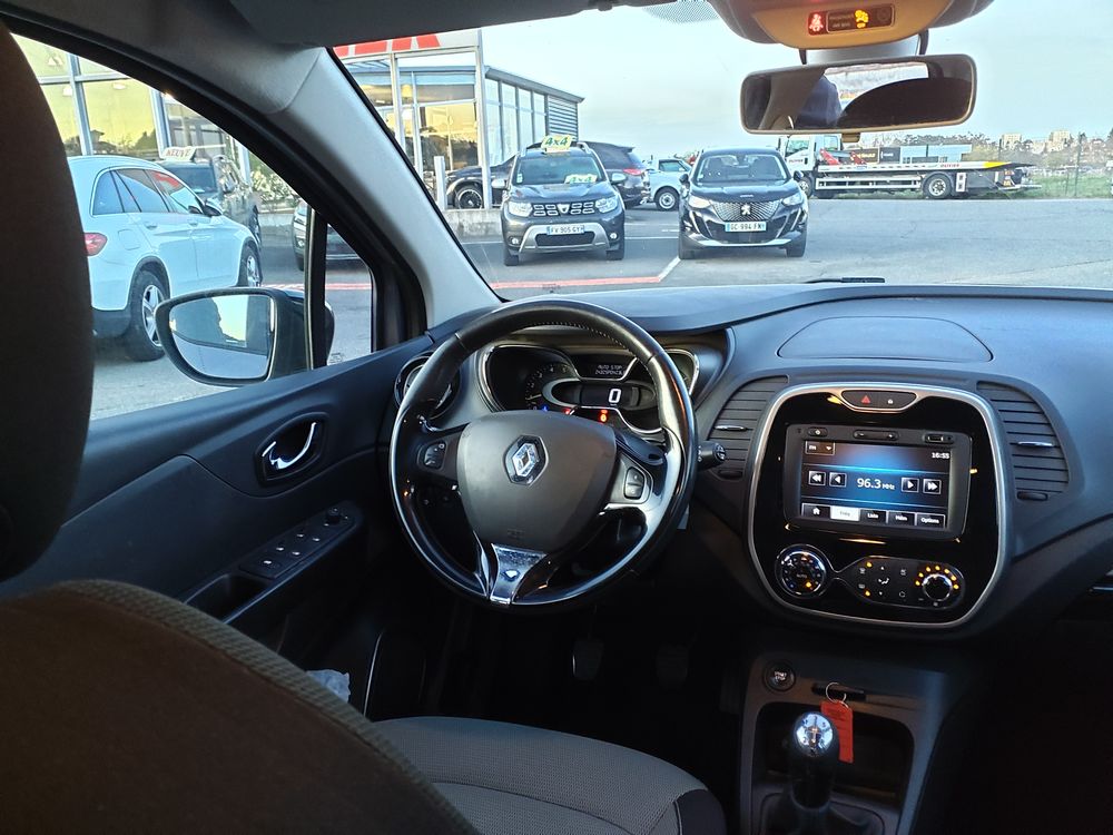 Captur dCi 90 Energy S&S eco&sup2; Zen 2013 occasion 42170 Saint-Just-Saint-Rambert