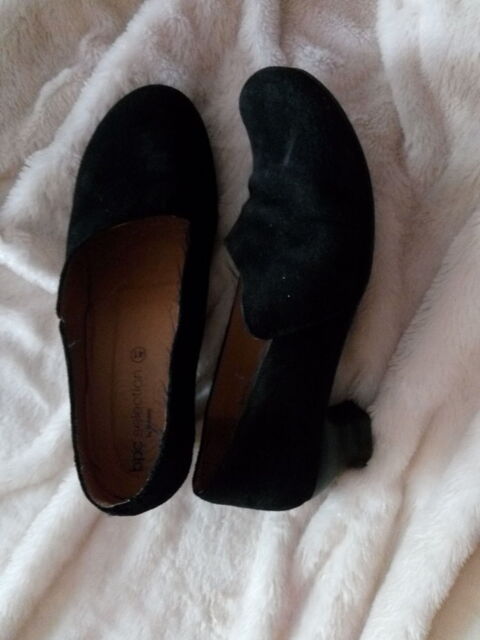 chaussures t 41 en cuir tr�s bon etat retrait � dourdan  12 Dourdan (91)