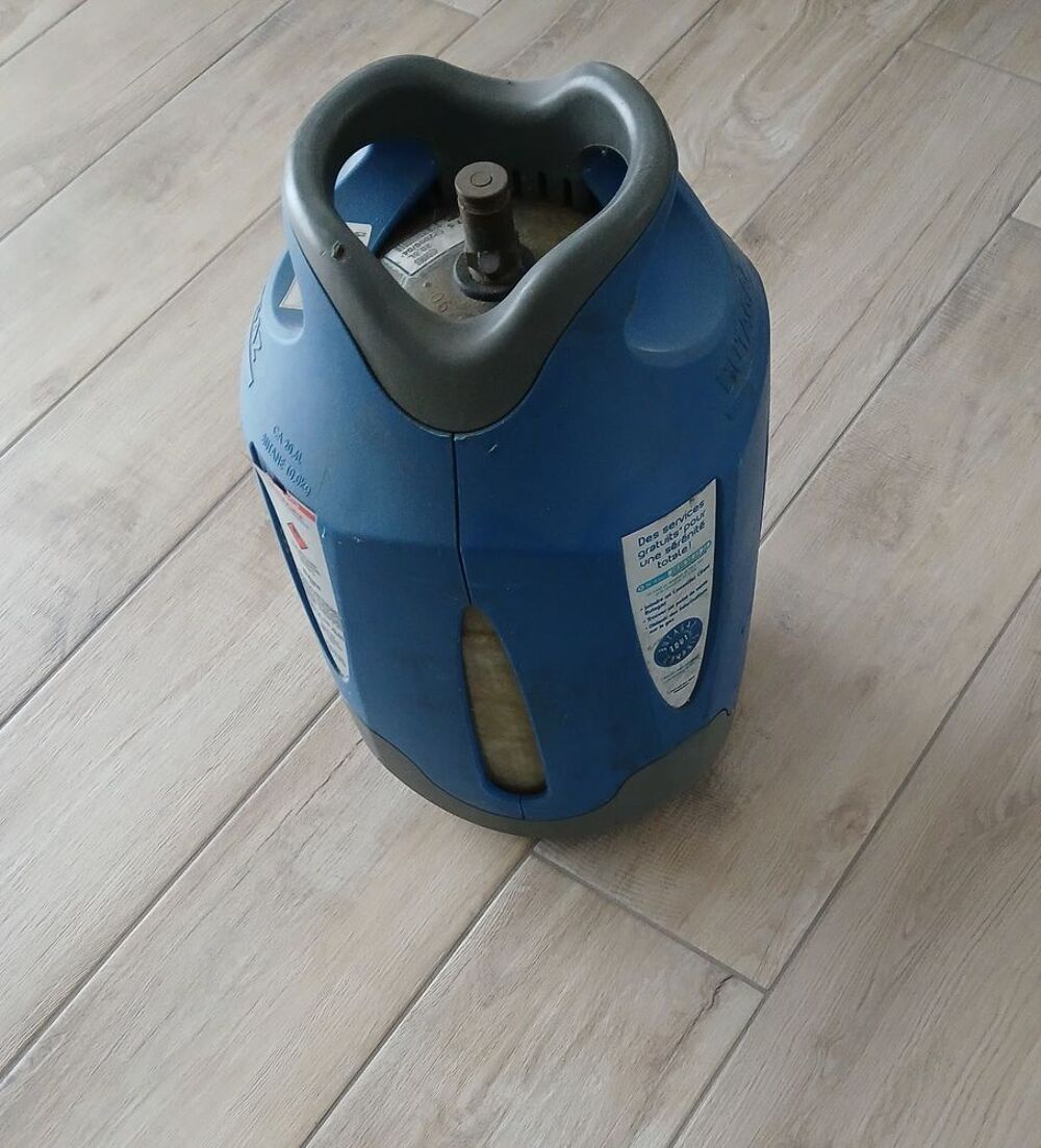  bombonne de gaz butane 
Vis&eacute;o vide
Bricolage