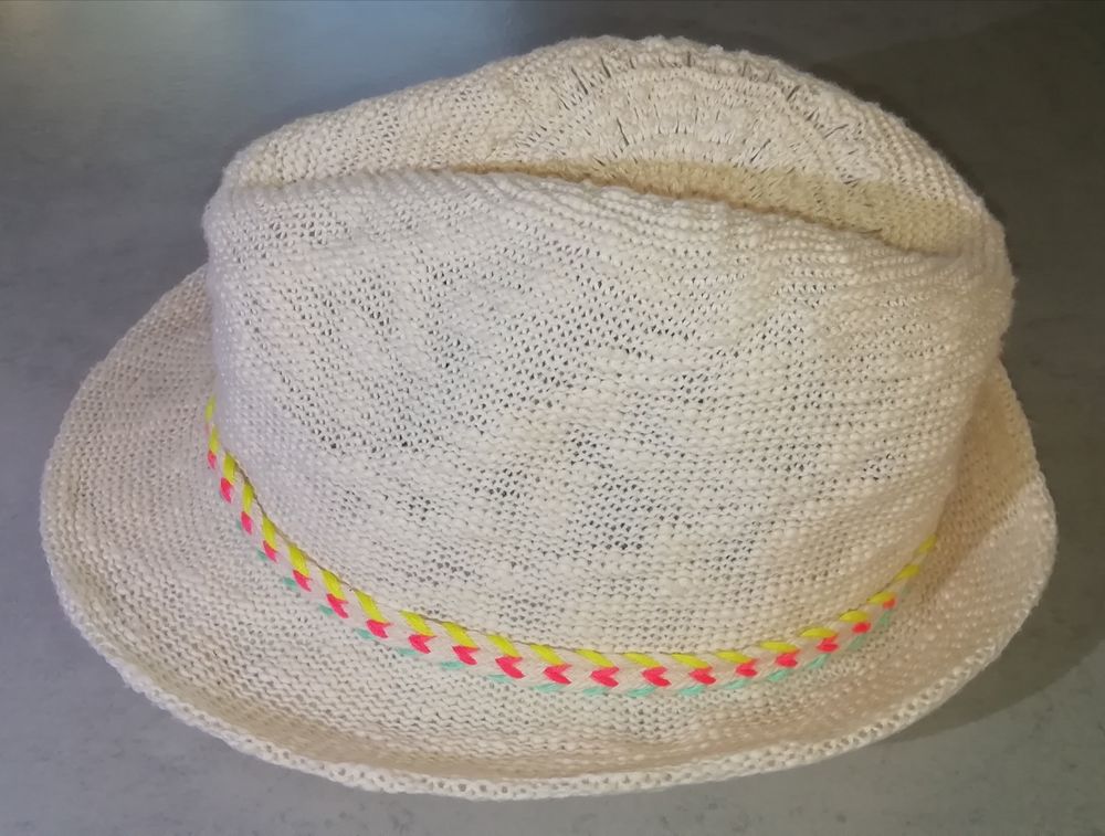 Chapeau Zara Vêtements