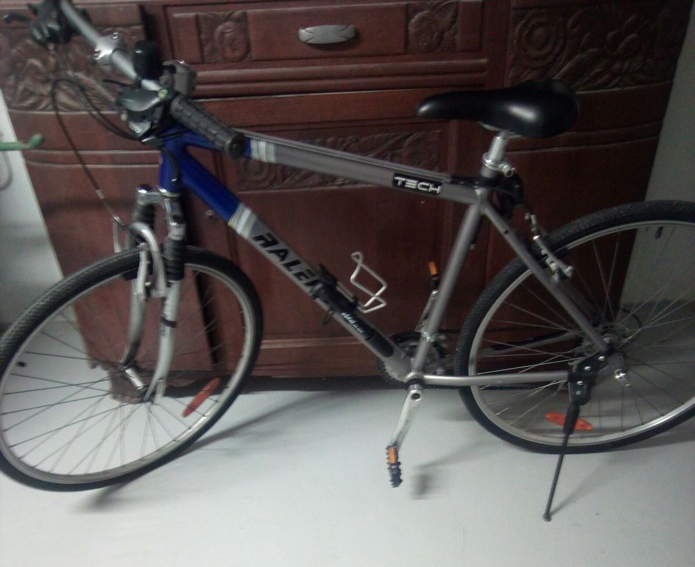 VTC homme marque raleigh Vélos