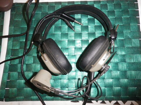 CASQUE HEADPHONE SANYO MICROPHONE VINTAGE 60 Fontenay-le-Fleury (78)