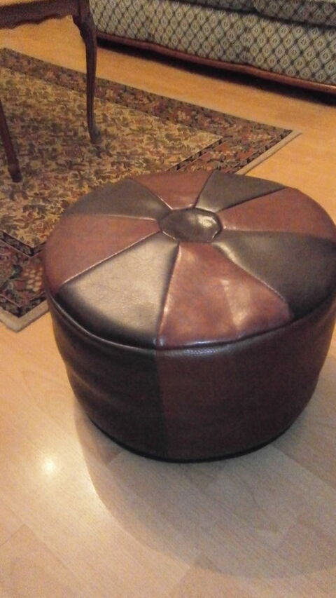 poufs 15 Saint-Quentin (02)