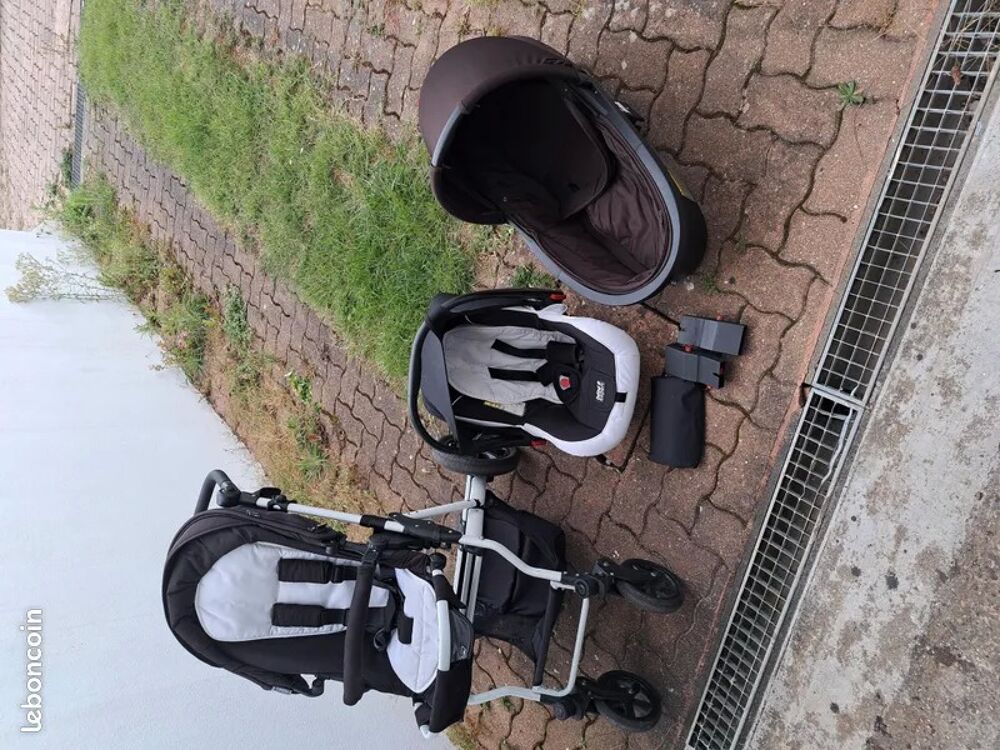 Achetez poussette trio occasion annonce vente Mary sur Marne