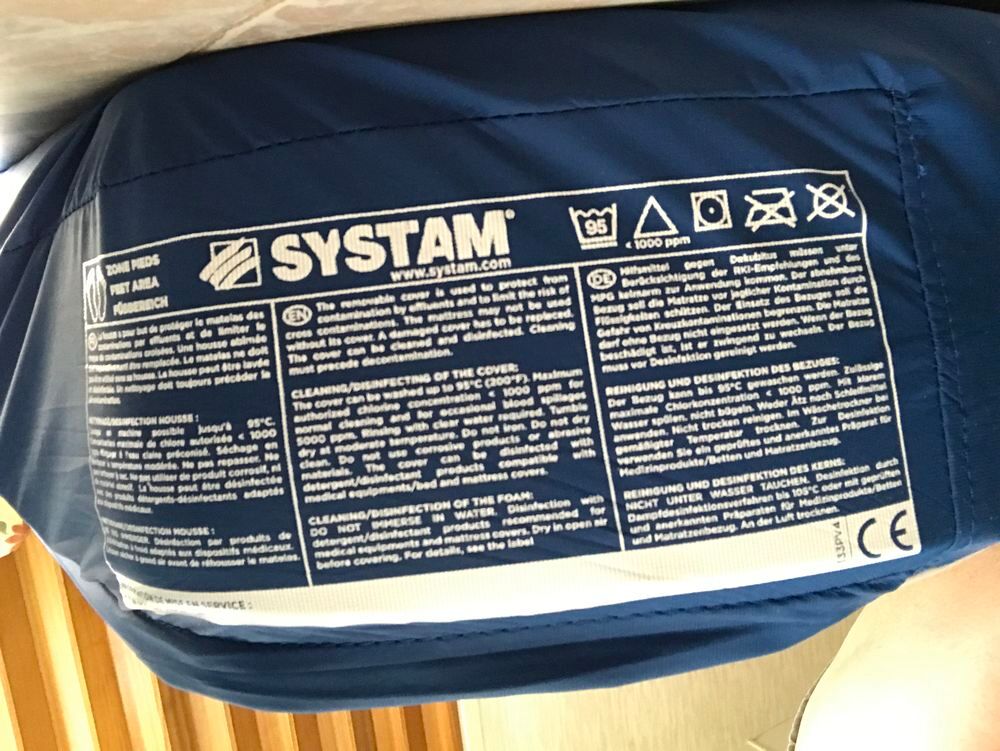 matelas clinique anti-escarres en mousse &agrave; m&eacute;moire de forme Meubles