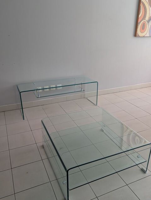 Meuble TV et table basse en verre courbé Marseille 15 (13)