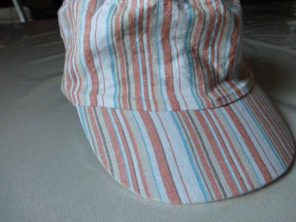 CASQUETTE PETIT ENFANT &agrave; rayures Vêtements enfants