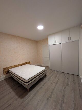  Appartement � louer 5 pi�ces 95 m�