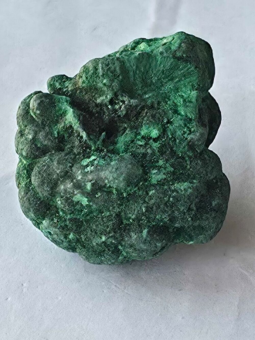 Min&eacute;ral Brut : Stalactite de Malachite Fibreuse Naturelle du Congo 