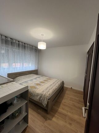  Appartement � vendre 4 pi�ces 82 m�