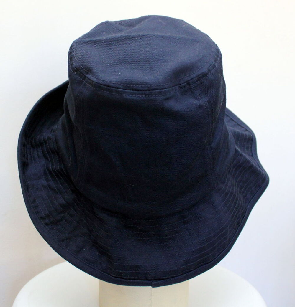 Chapeau marine NINA RICCI Vêtements