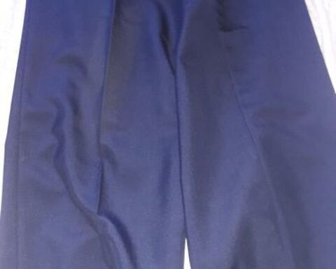 pantalon bleu marine pour homme neuf  37 Argels-sur-Mer (66)
