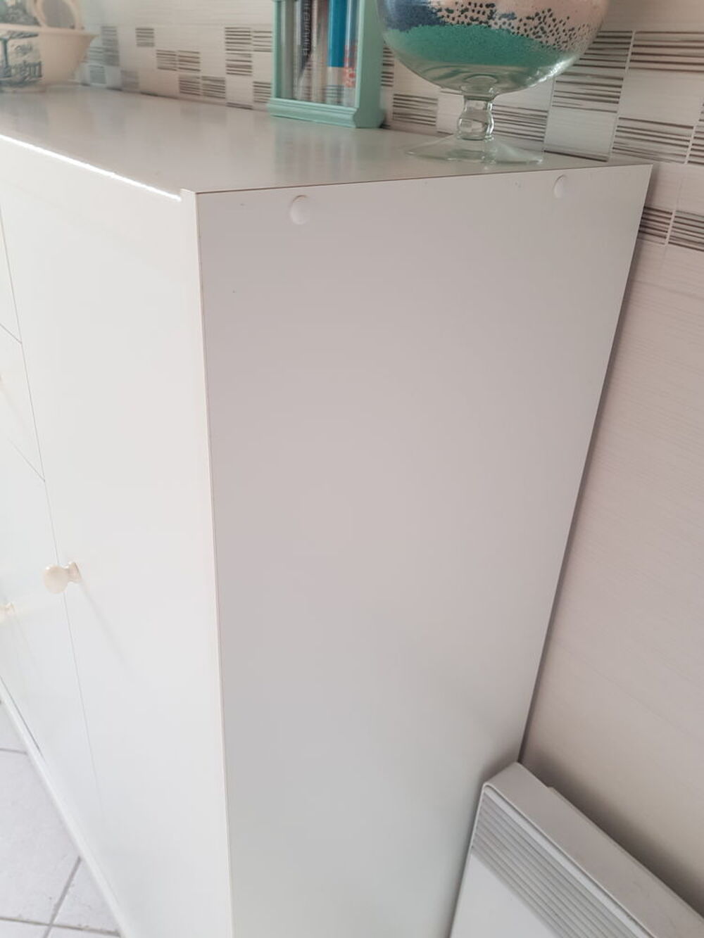Meuble salle de bain
Meubles