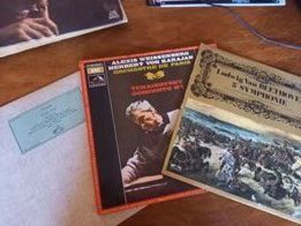 100 disques 33 tour CD et vinyles