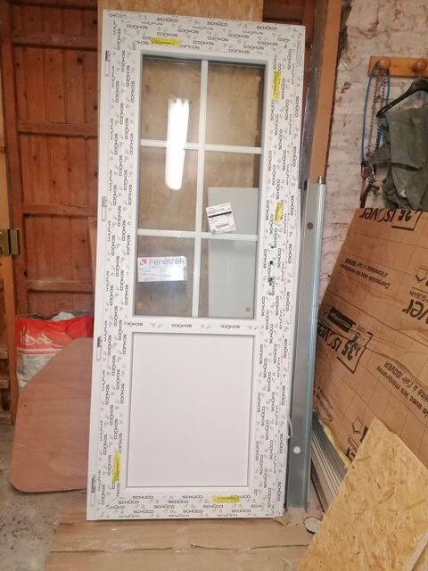 Porte d entre en pvc 400 Nouvion (80)