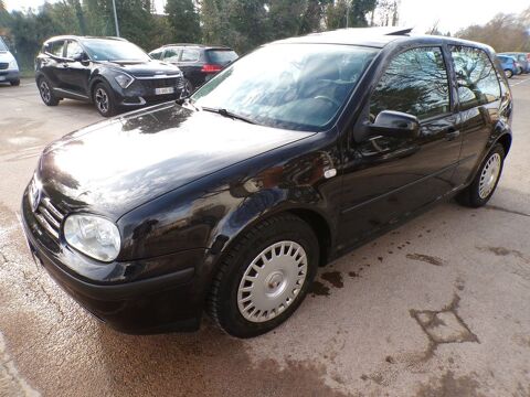 Volkswagen golf 4 1.6I 100 CV sport MILLESIME 2000 1ERE 