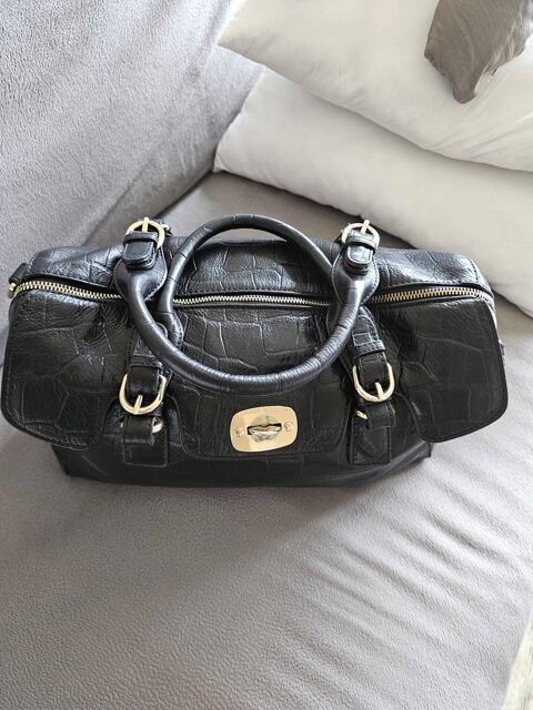 sac �  main en cuir noir. Marque Arthur et Aston. Neuve. 70 Morhange (57)