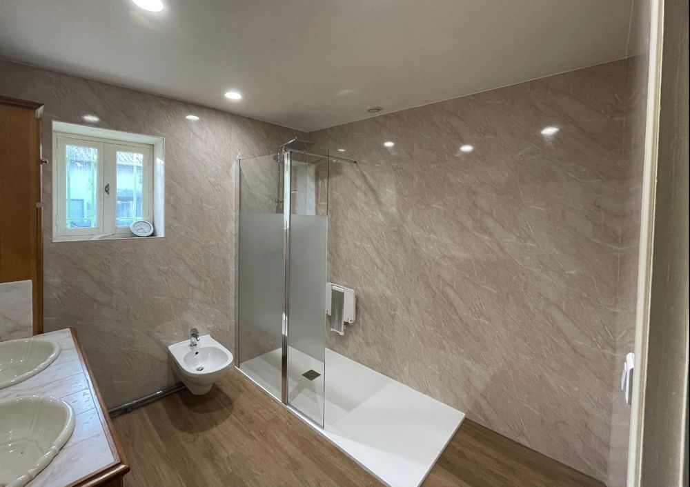 Installation douche Meubles