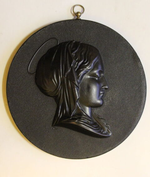 M�daillon religieux Vierge Marie bois durci Napol�on III 60 Issy-les-Moulineaux (92)