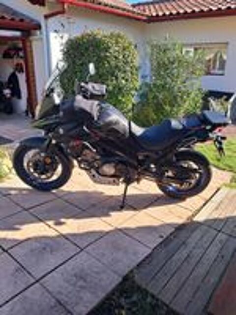 SUZUKI 2024 occasion 64220 Ispoure