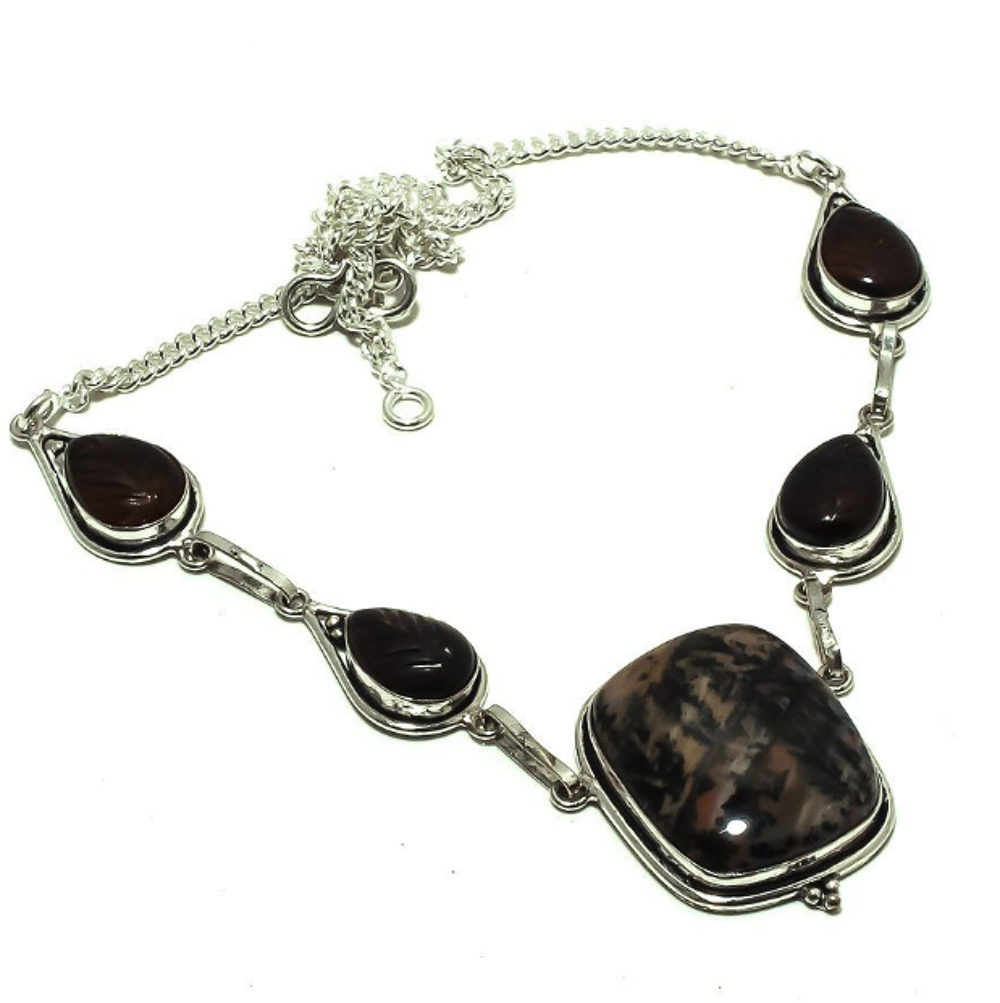 Collier OPALE DENTRITE et GRENAT, Plaqu&eacute; argent 925 Bijoux et montres