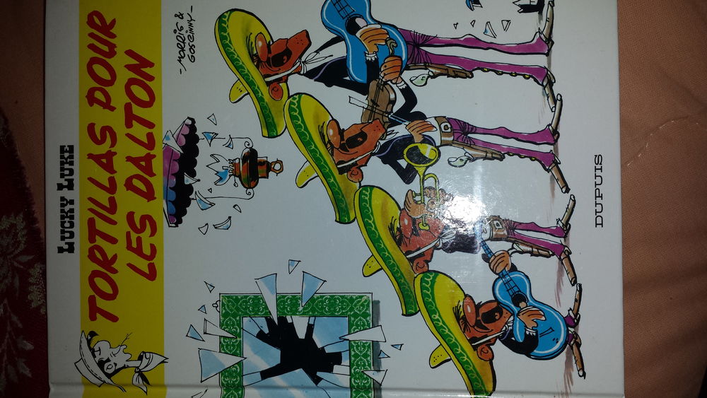MINI BD LUCKY LUKE - TORTILLAS POUR LES DALTON Livres et BD