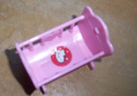 Lit miniature Hello Kitty 1 Colombier-Fontaine (25)