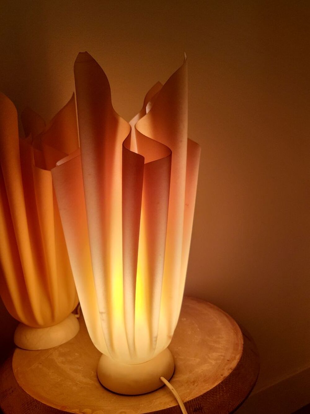 Lampe 1960/70 Georgia Jacob
OPHELIE
EXCELLENT ETAT Décoration