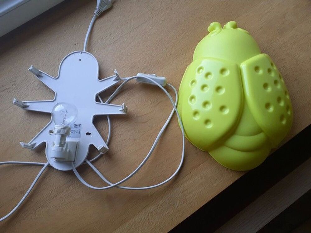 Lampe murale coccinelle Décoration