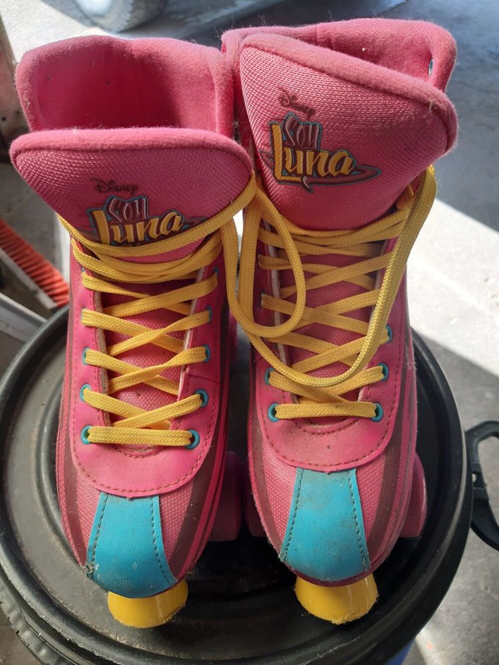PATINS A ROULETTES DISNEY SOY LUNA Jeux / jouets