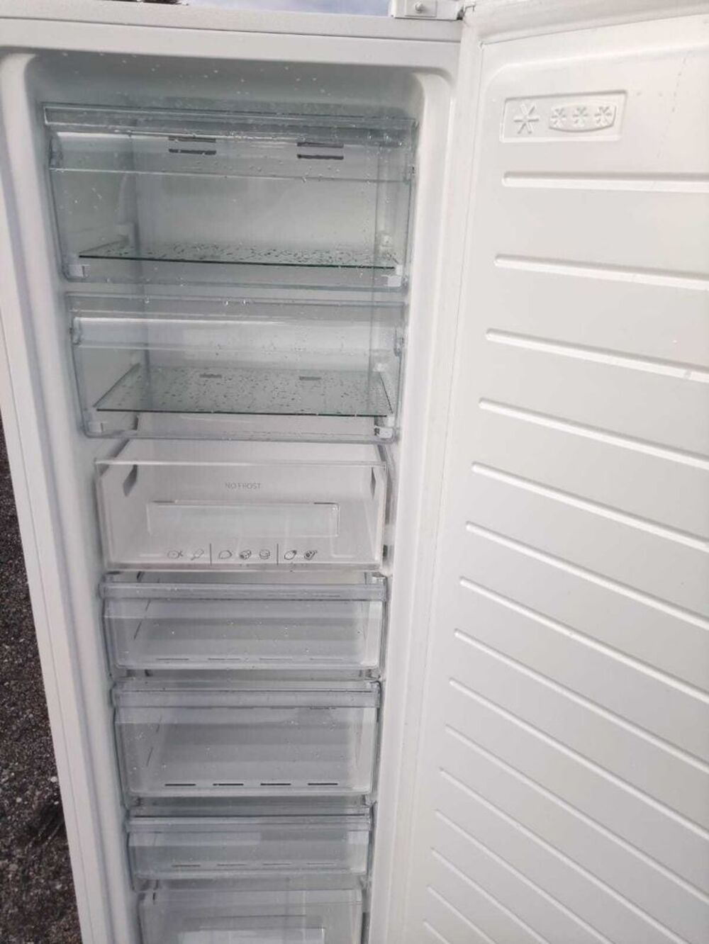 Cong&eacute;lateur armoire No Frost Jeken comme neuf livraison offerte Electroménager