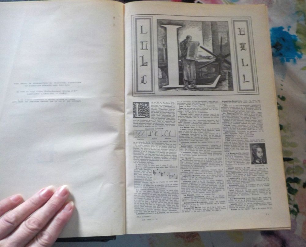 LAROUSSE UNIVERSEL Tomes 1 &amp; 2 Livres et BD