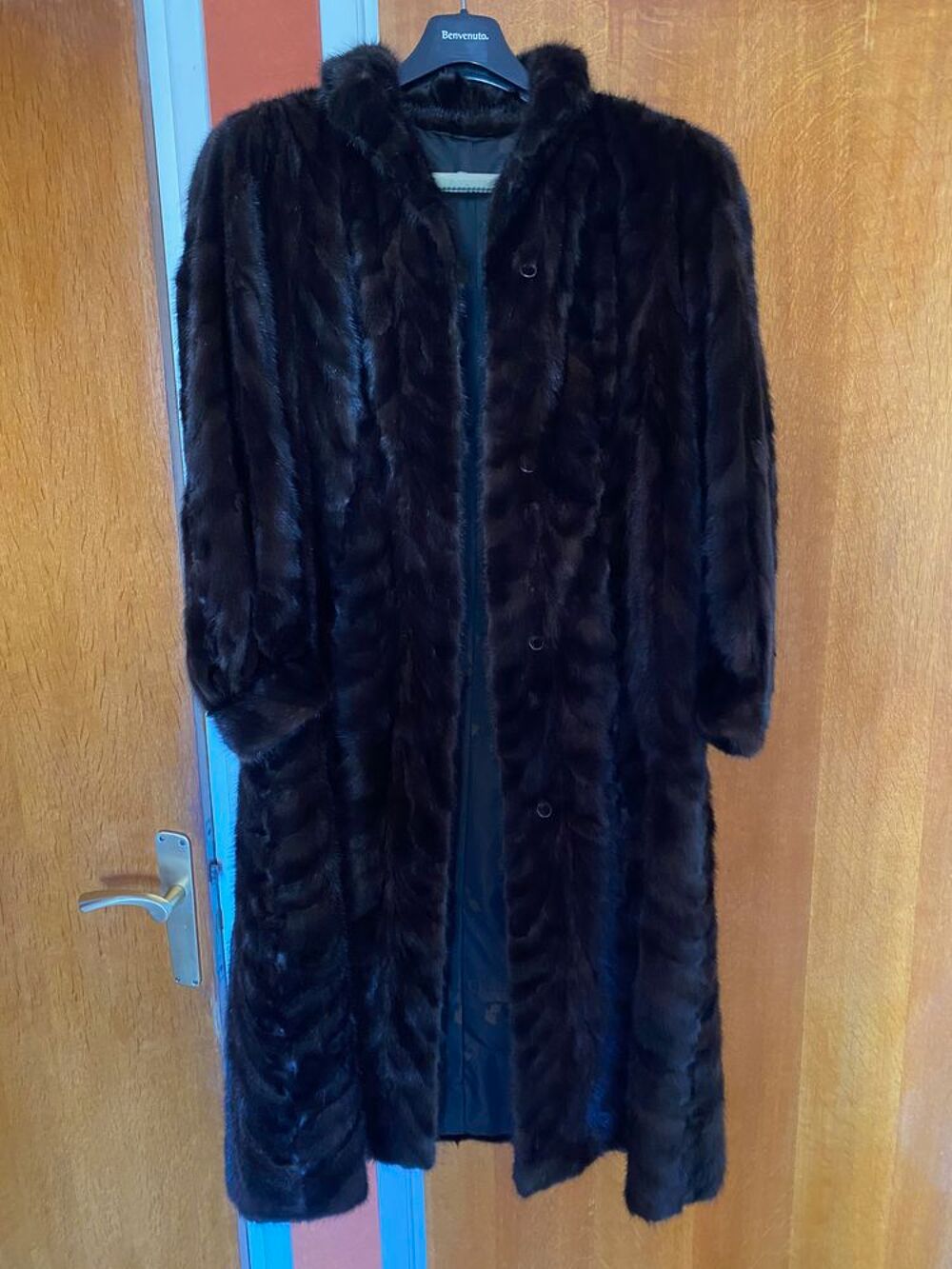Manteau de vison v&eacute;ritable taille 40/42 Vtements
