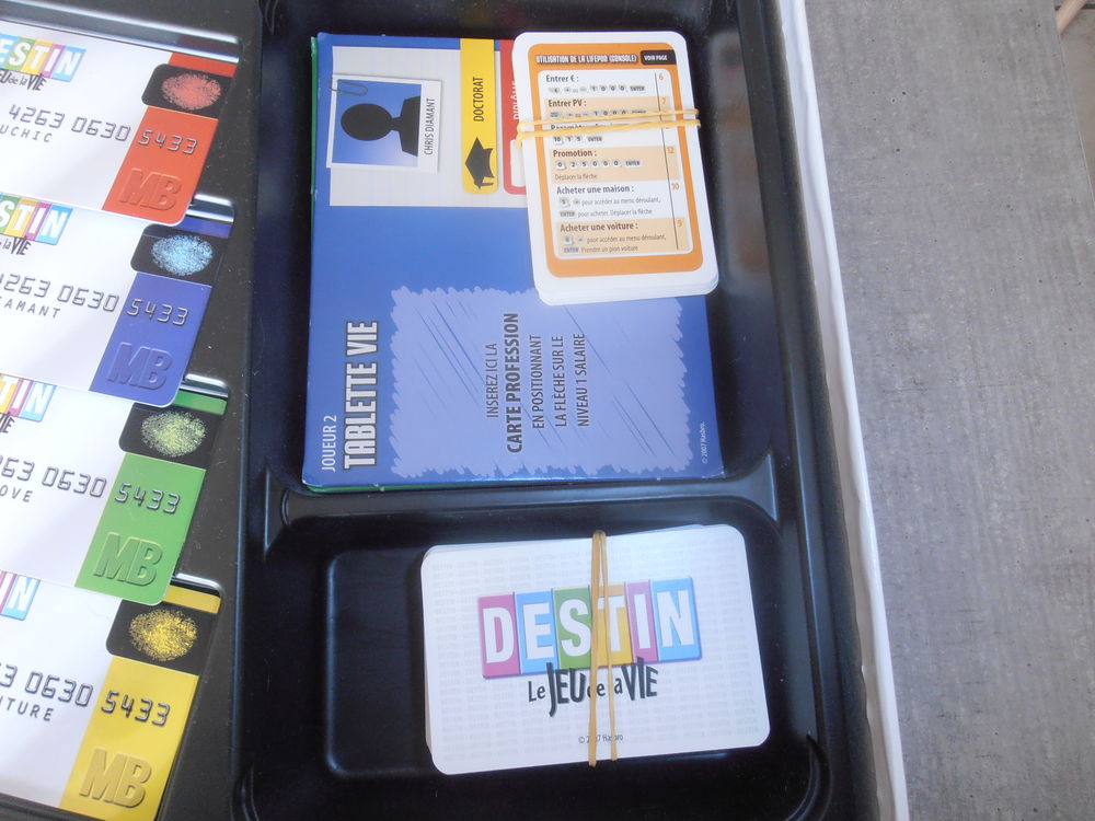 Jeu destin , le jeu de la vie,complet et en parfait &eacute;tat. Jeux / jouets