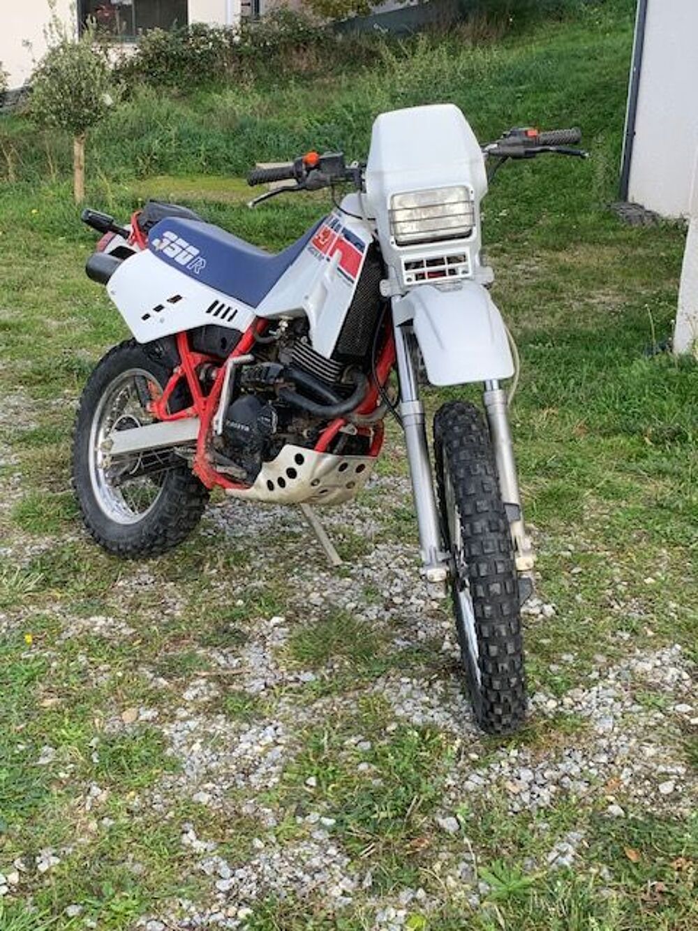 CAGIVA 1990 occasion 42800 Ch&acirc;teauneuf