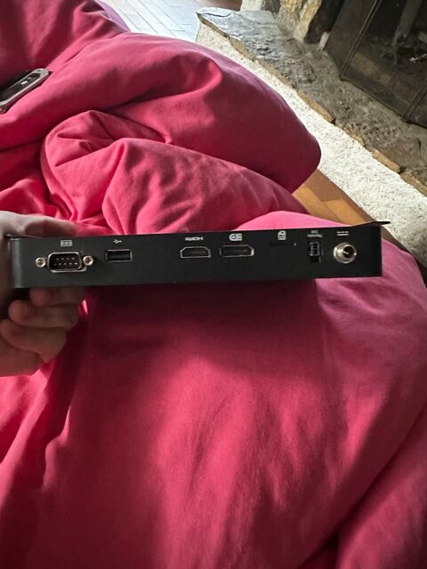 Axiomtek DSP501-527-4305UE   Lecteur d'affichage numrique industriel 4K 150 Grenoble (38)