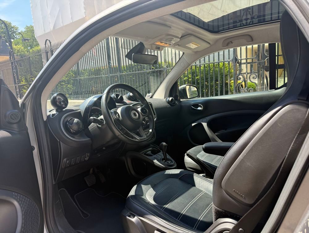 ForTwo Fortwo Coup&eacute; 0.9 90 ch S&S BA6 Prime 2016 occasion 75017 Paris
