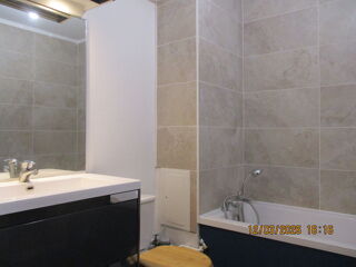  Appartement à louer 1 pièce 32 m² Besançon