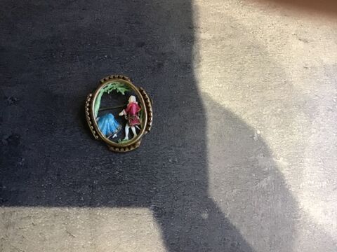 Une broche ann�e 1930 Attiches (59)