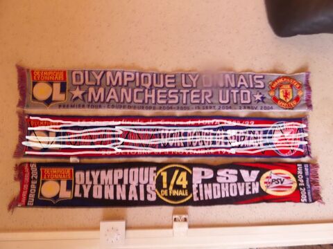 charpes de L OLYMPIQUE LYONNAIS 8 Lyon 8 (69)