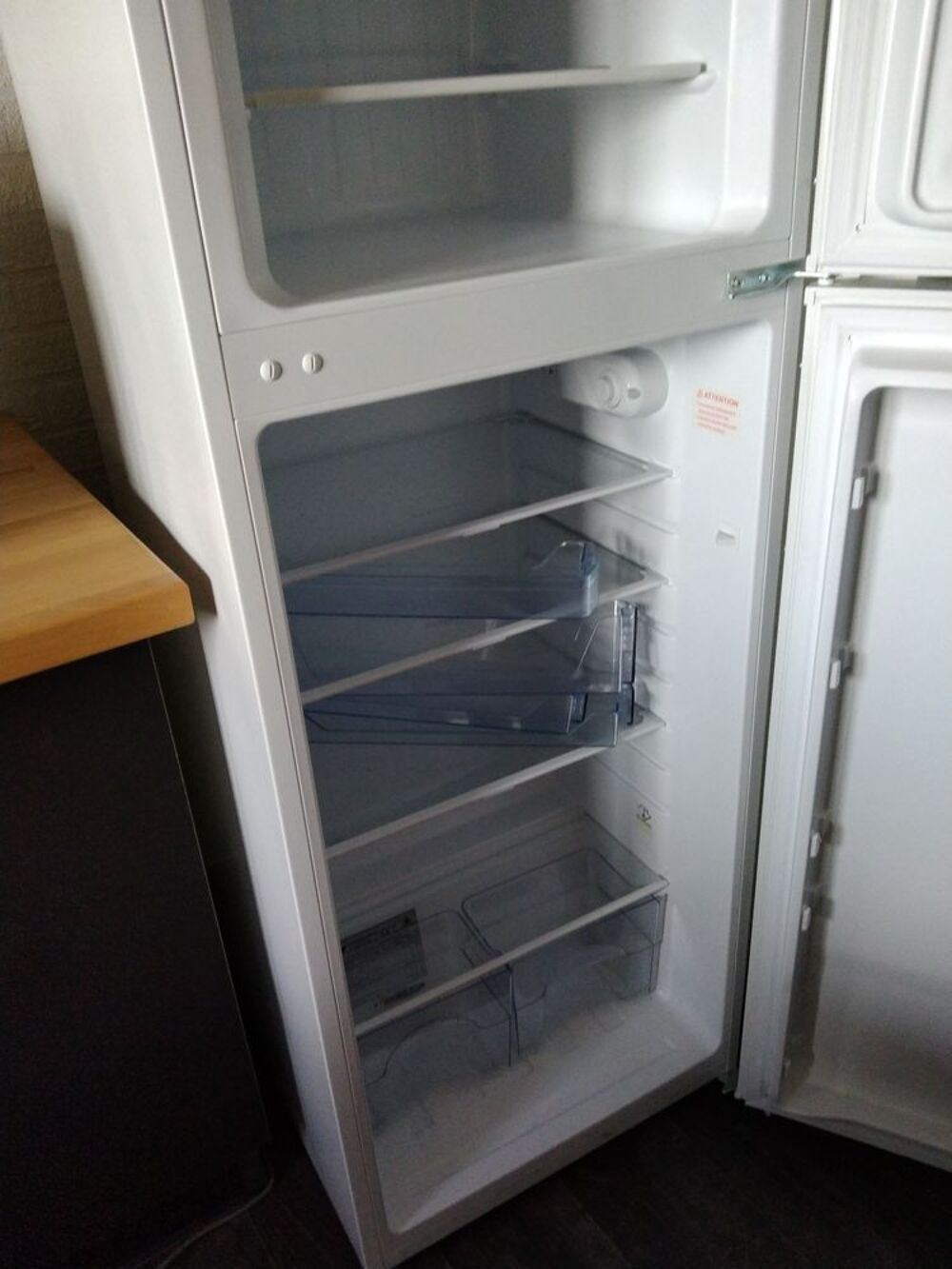 R&eacute;frig&eacute;rateur , freezer
Electroménager