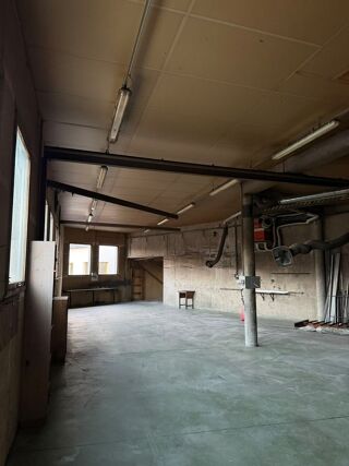  Atelier � louer 1 pi�ce 200 m�